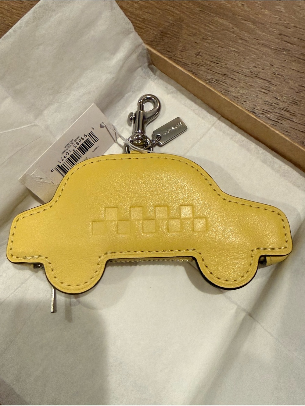 Coach leather taxi car bag charm keychain coin purse NWT